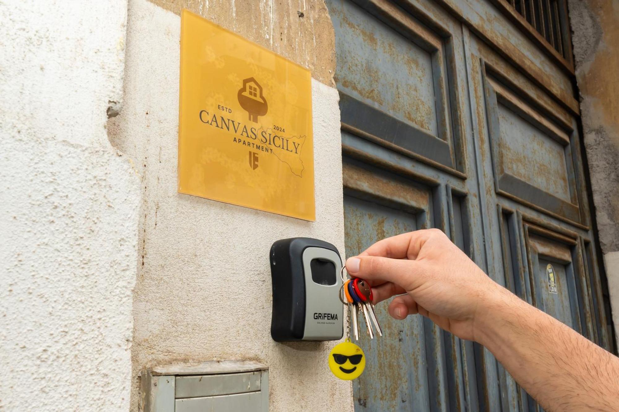 Canvas Sicily Apartment Catania Exterior photo